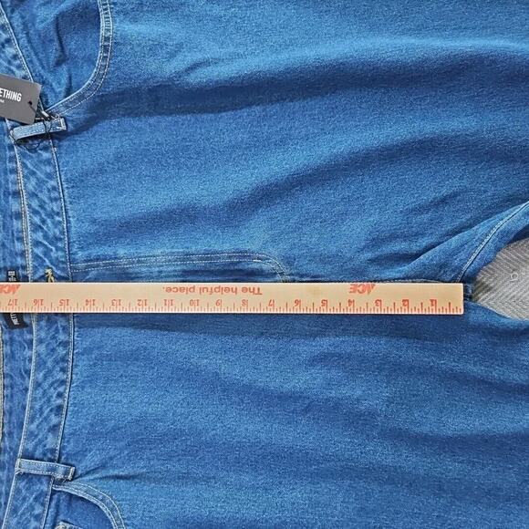 Pretty Little Thing Women's Jean Size 24 Recycled Plus Mid Blue Washed New w Tag - Picture 9 of 16